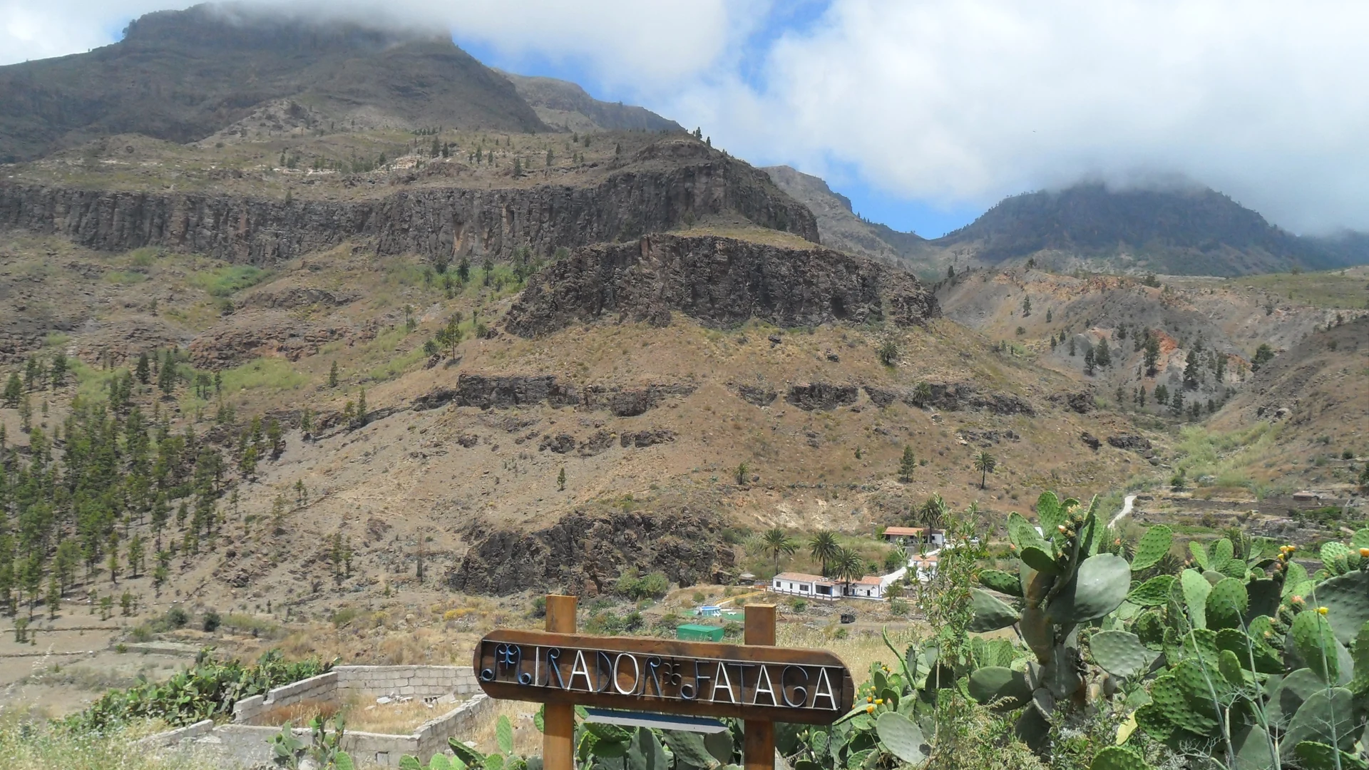 The Fataga ravine and its mountains in southern Gran Canaria, seen from the Degollada de las Yeguas viewpoint